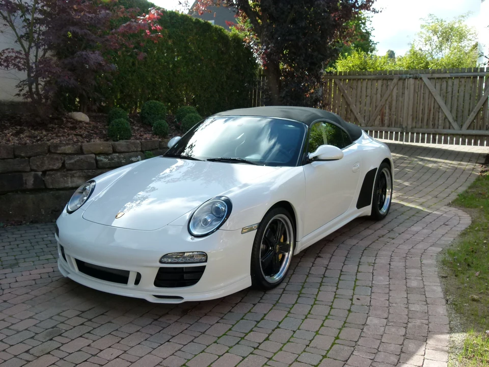 2011 Porsche 997 Speedster - Image 9 of 31