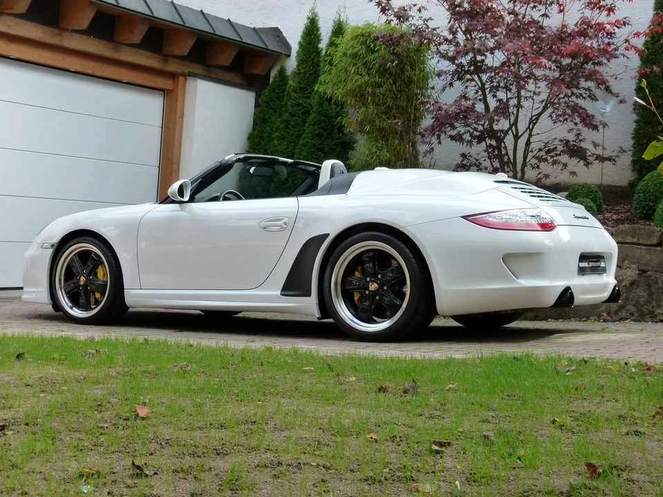 2011 Porsche 997 Speedster - Image 8 of 31