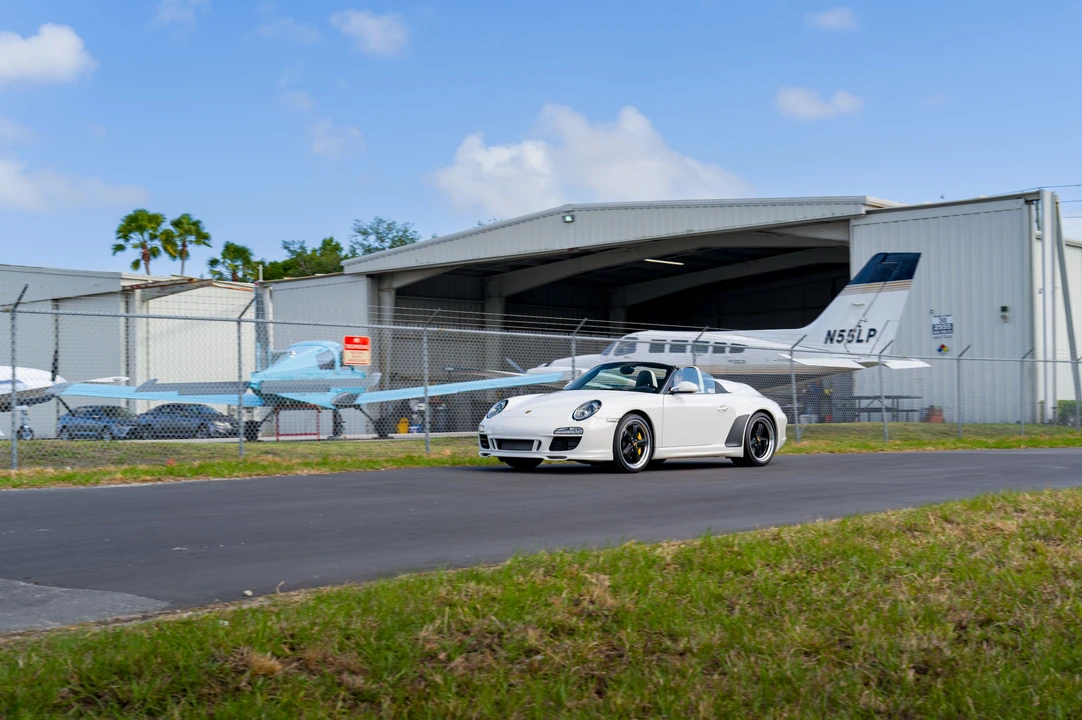 2011 Porsche 997 Speedster - Image 15 of 31
