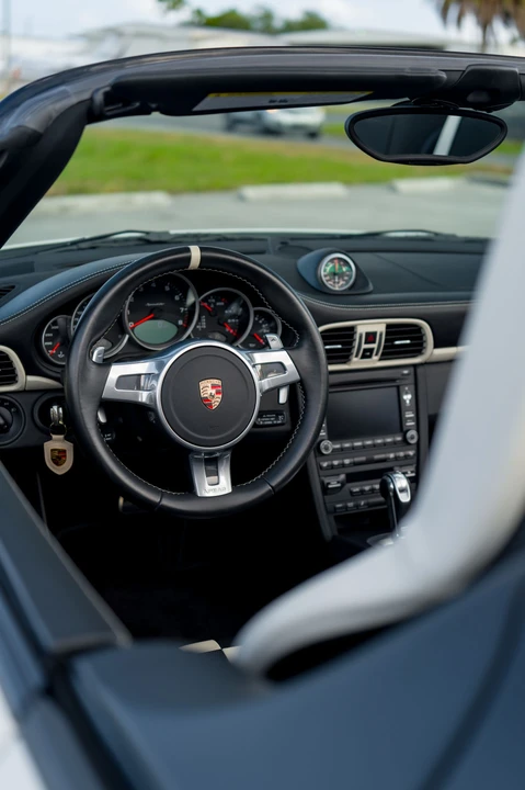2011 Porsche 997 Speedster - Image 17 of 31