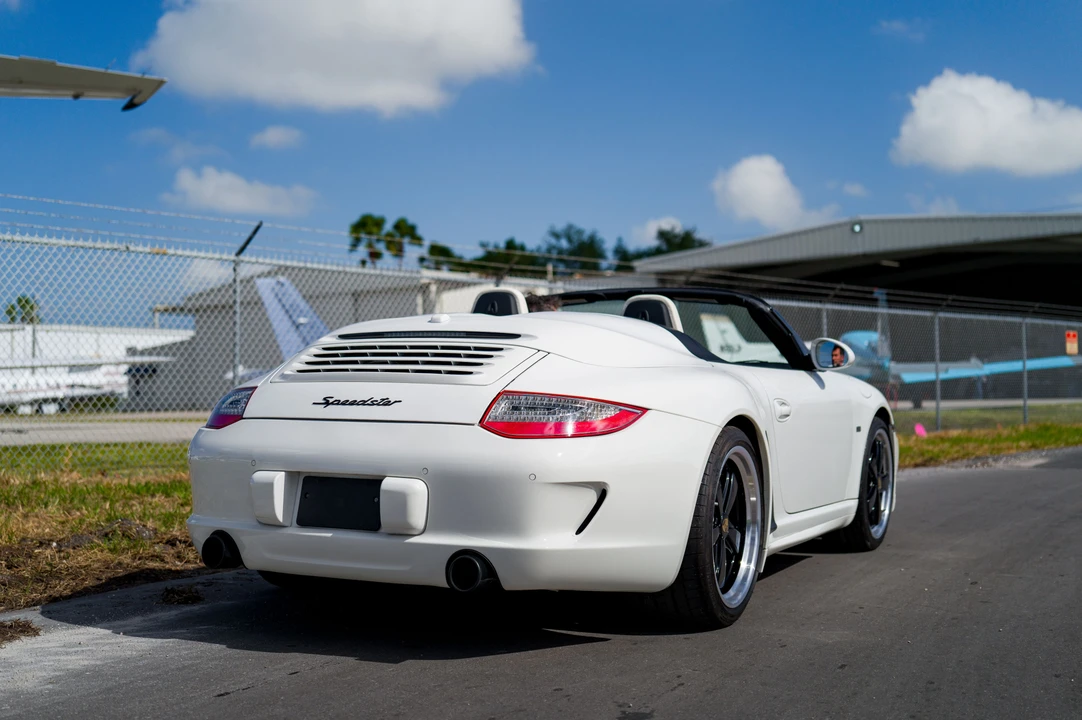 2011 Porsche 997 Speedster - Image 4 of 31