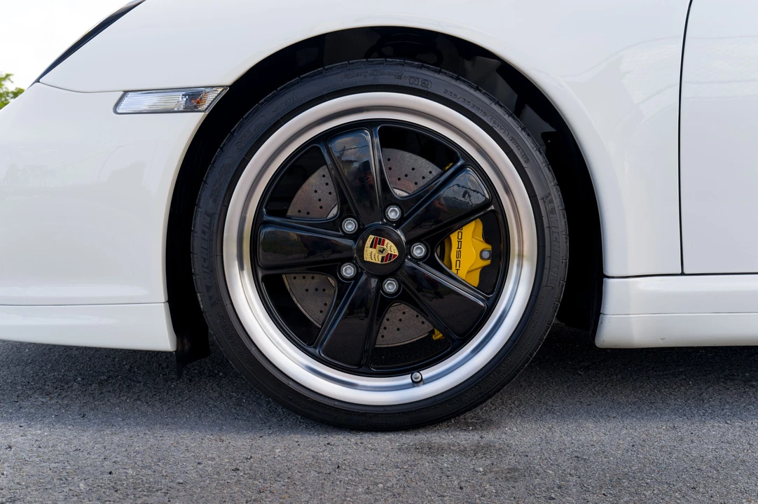 2011 Porsche 997 Speedster - Image 26 of 31