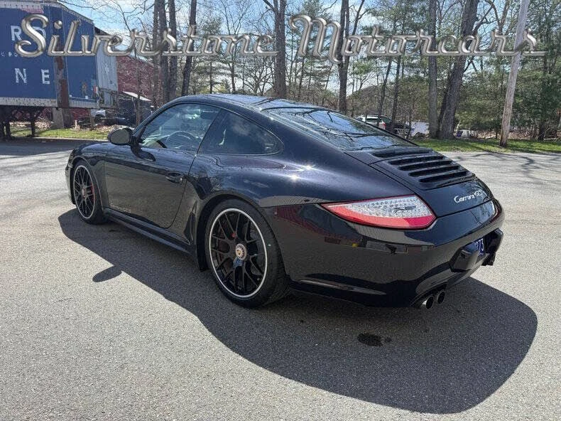 2011 Porsche 911 - Image 5 of 6