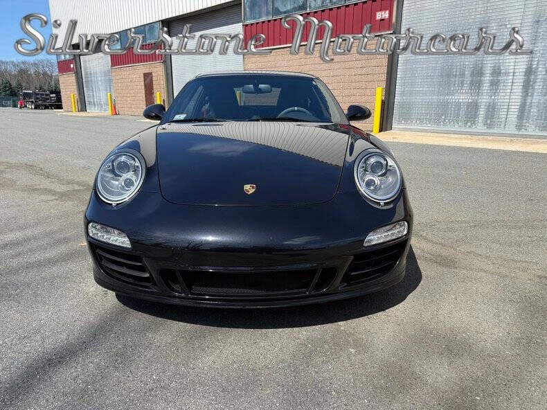 2011 Porsche 911 - Image 2 of 6