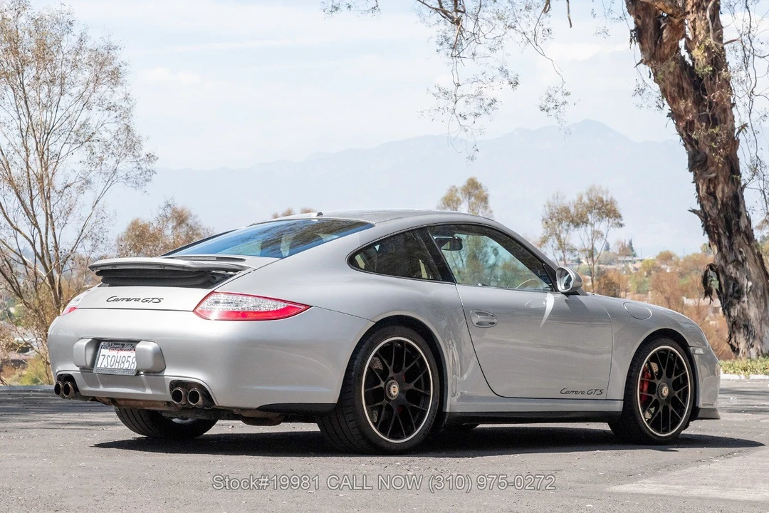 2011 Porsche 997 Carrera - Image 9 of 31