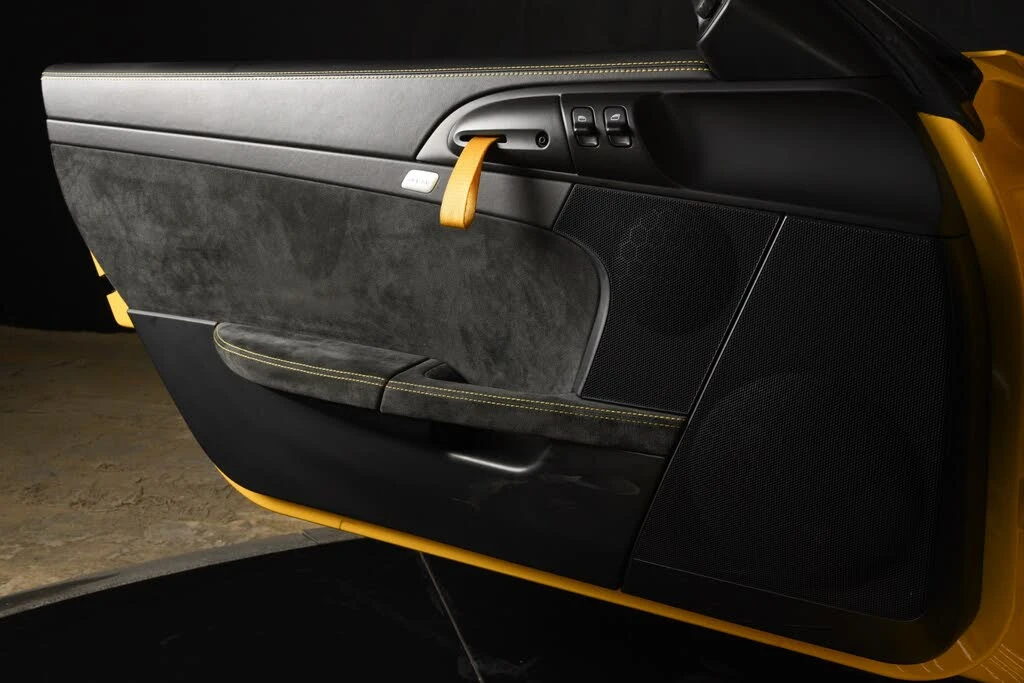 2011 Porsche 997 Carrera - Image 22 of 28