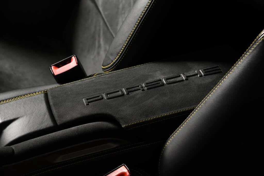 2011 Porsche 997 Carrera - Image 19 of 28