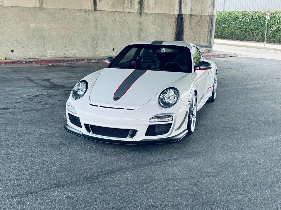 2011 Porsche 997 GT3 RS - Image 7 of 10