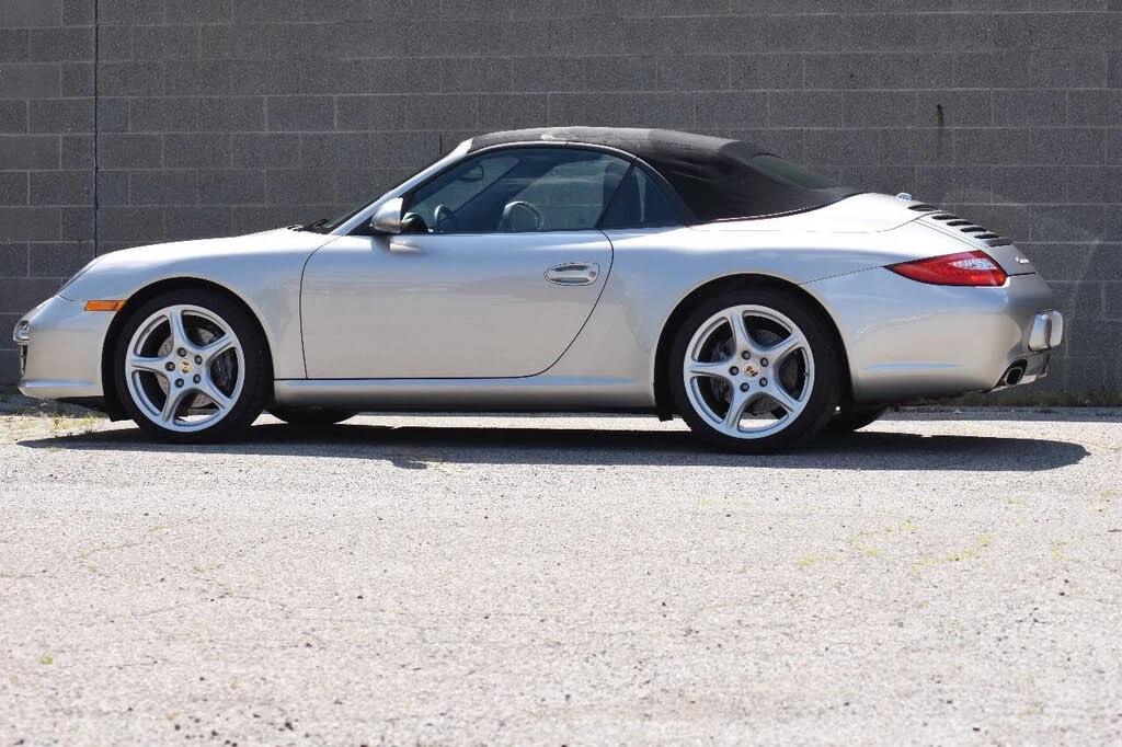 2011 Porsche 997 Carrera - Image 23 of 31