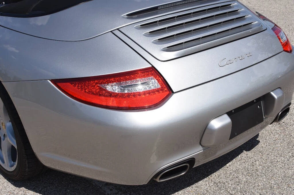 2011 Porsche 997 Carrera - Image 27 of 31
