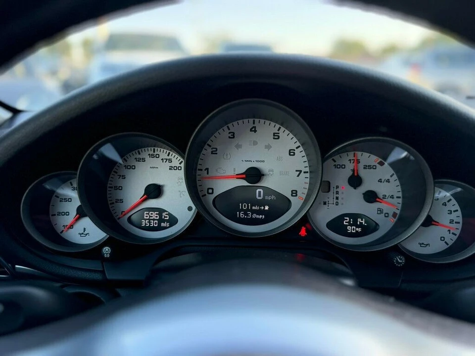 2011 Porsche 997 Carrera - Image 13 of 21