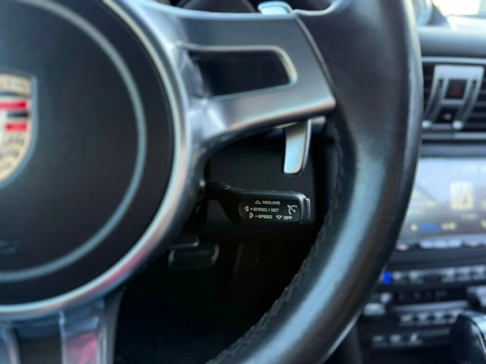 2011 Porsche 997 Carrera - Image 12 of 21