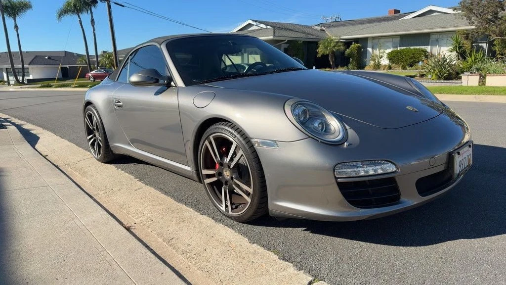 2011 Porsche 997 Carrera - Image 2 of 4