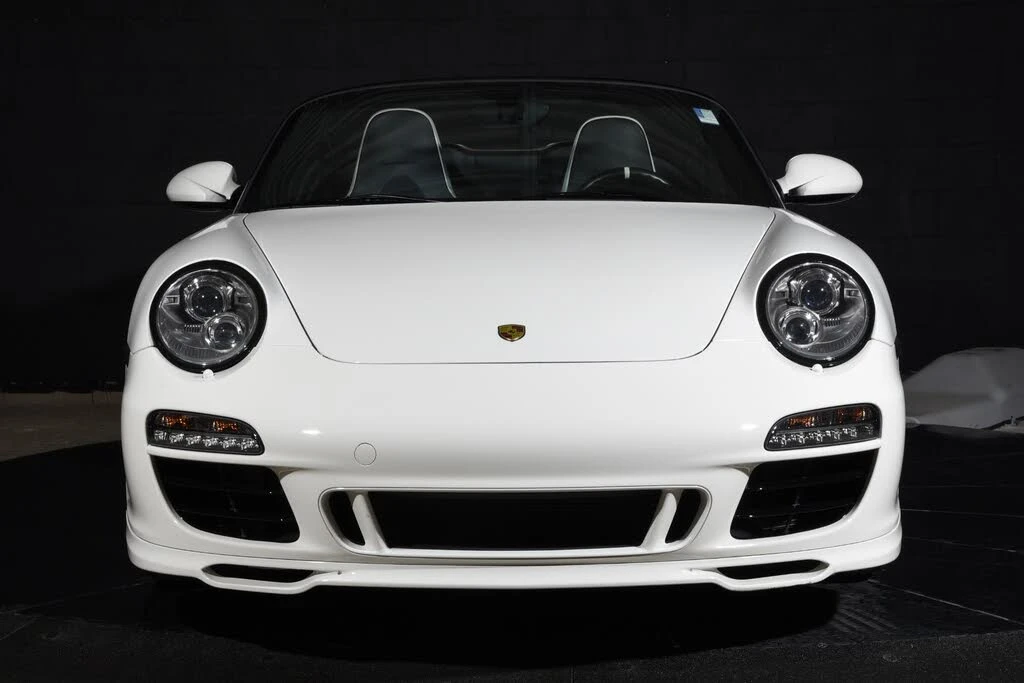 2011 Porsche 997 Carrera - Image 10 of 31