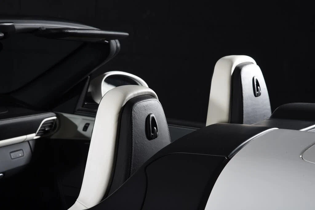2011 Porsche 997 Carrera - Image 7 of 31