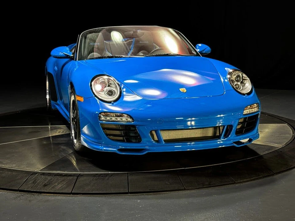 2011 Porsche 911 - Image 6 of 20