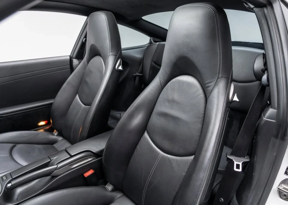 2011 Porsche 997 Carrera - Image 5 of 19