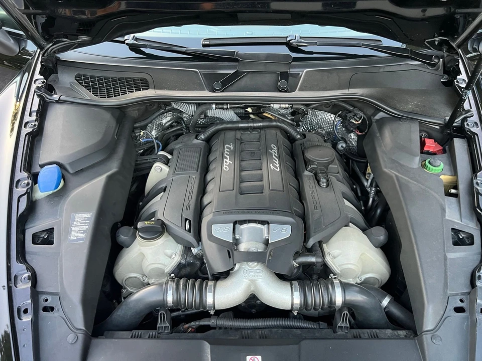 2011 Porsche 958 Cayenne Turbo - Image 17 of 19