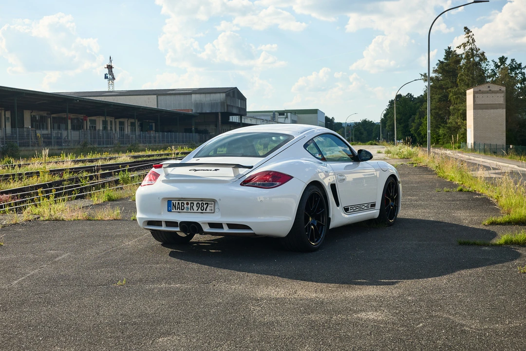2011 Porsche 987 Cayman R - Image 5 of 31