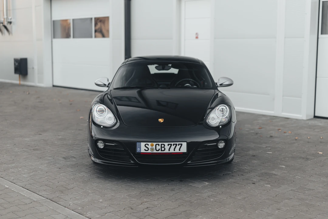 2011 Porsche 987 Cayman R - Image 2 of 31