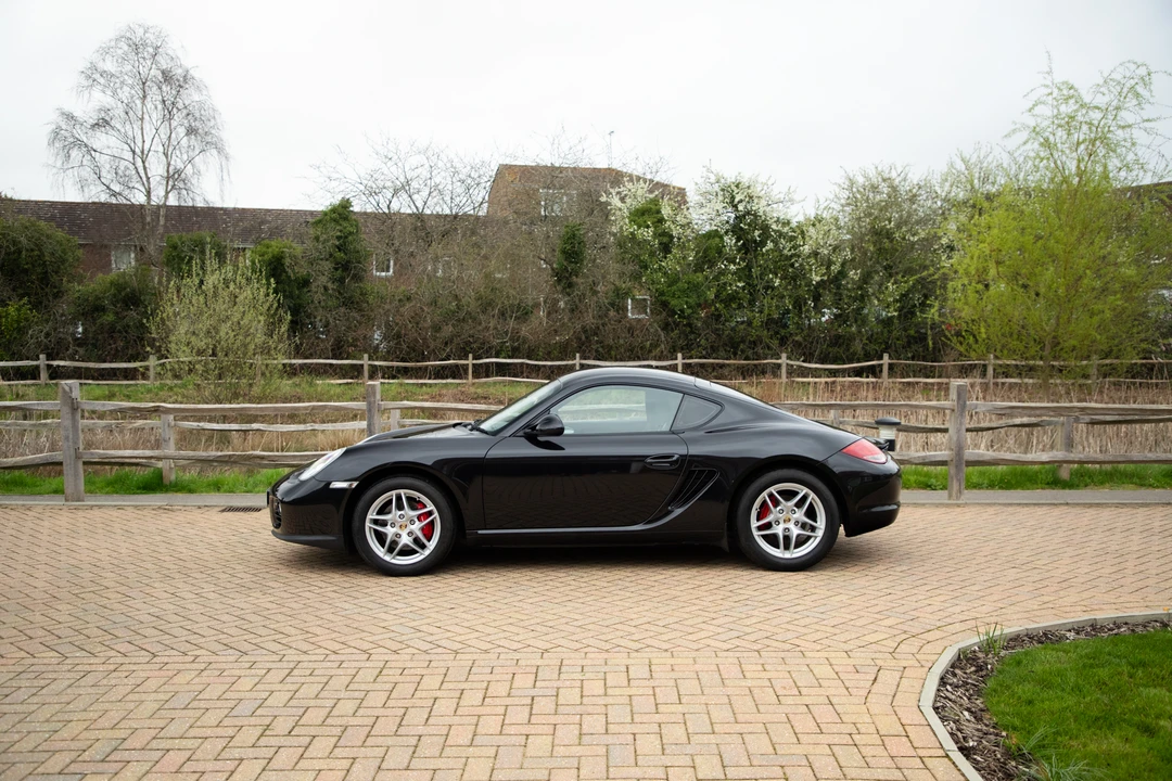 2011 Porsche 987 Cayman - Image 7 of 31