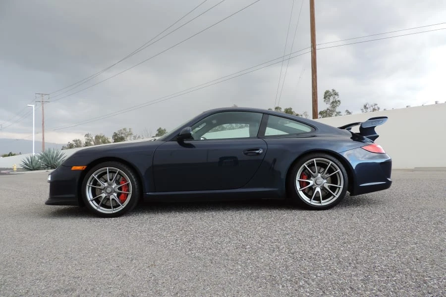 2011 Porsche 997 GT3 - Image 2 of 6
