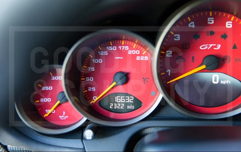 2011 Porsche 997 GT3 RS - Image 10 of 20