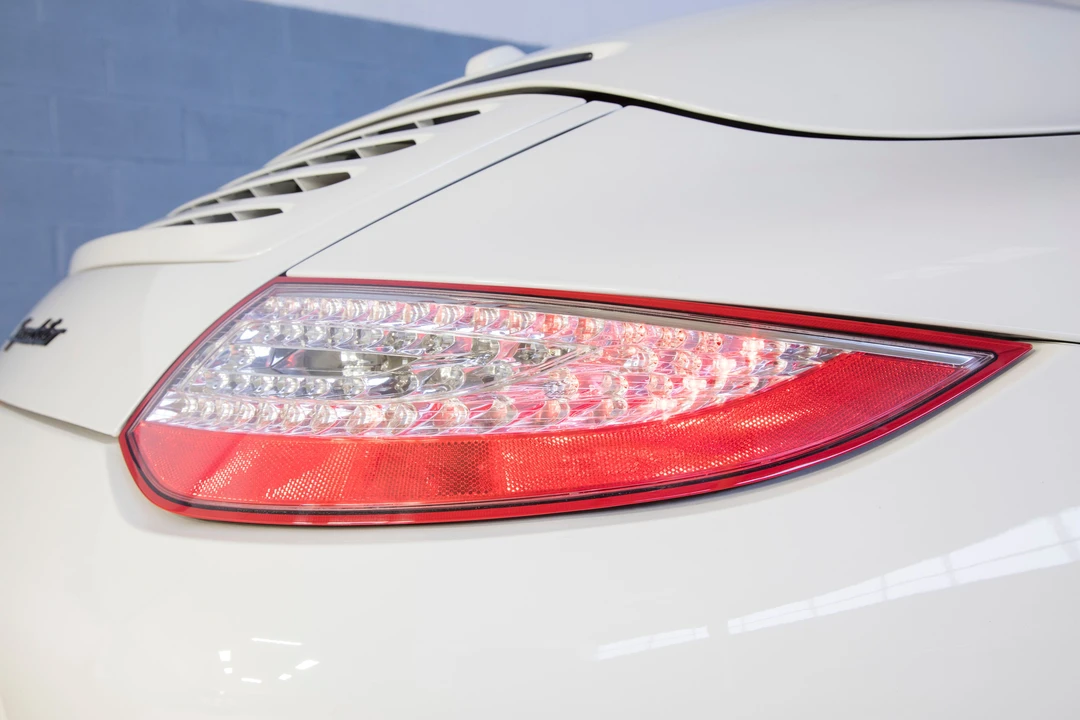 2011 Porsche 997 Speedster - Image 28 of 31