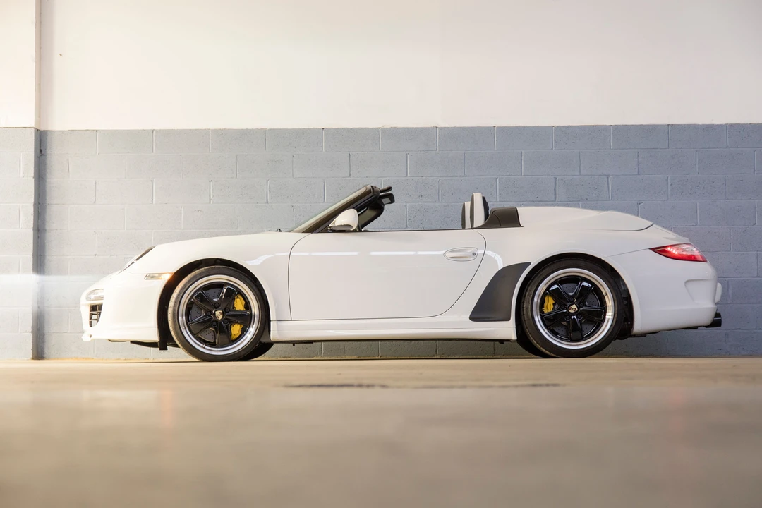 2011 Porsche 997 Speedster - Image 6 of 31