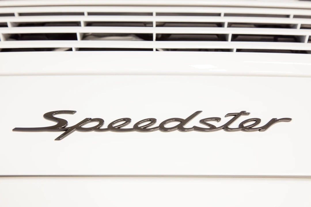2011 Porsche 997 Speedster - Image 24 of 31