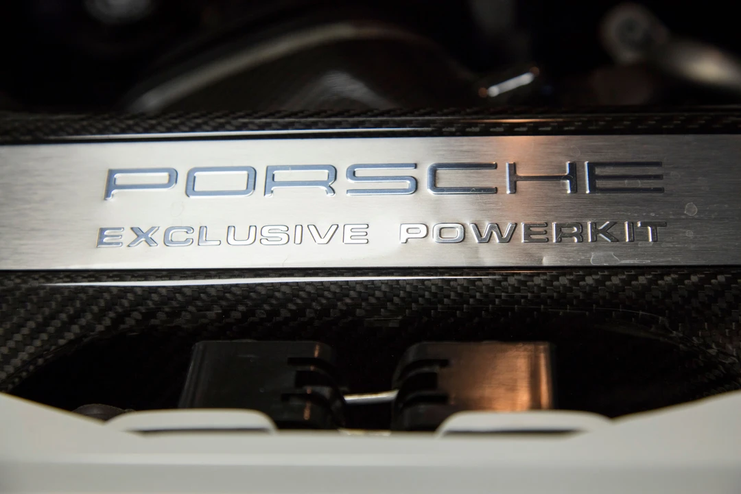 2011 Porsche 997 Speedster - Image 9 of 31