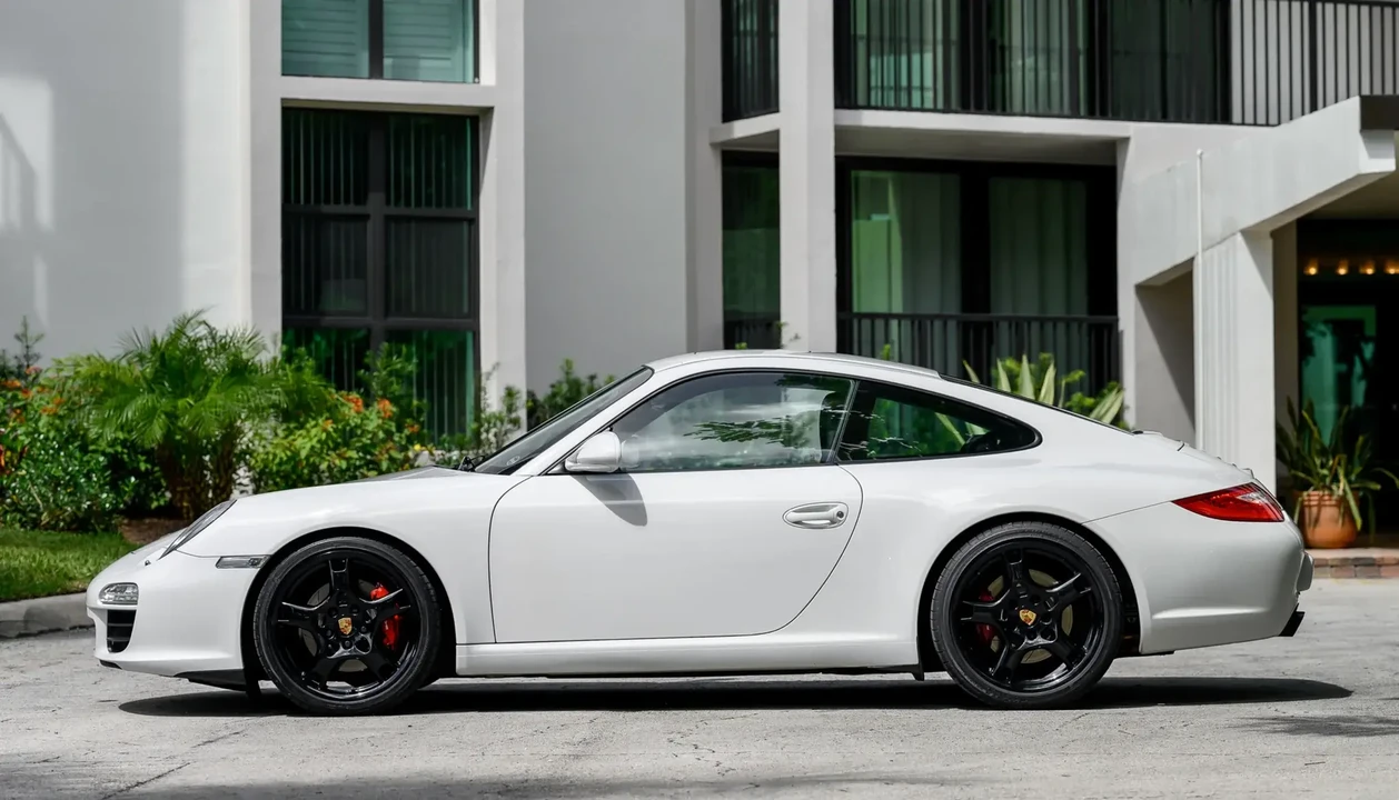 2011 Porsche 997 Carrera - Image 5 of 6
