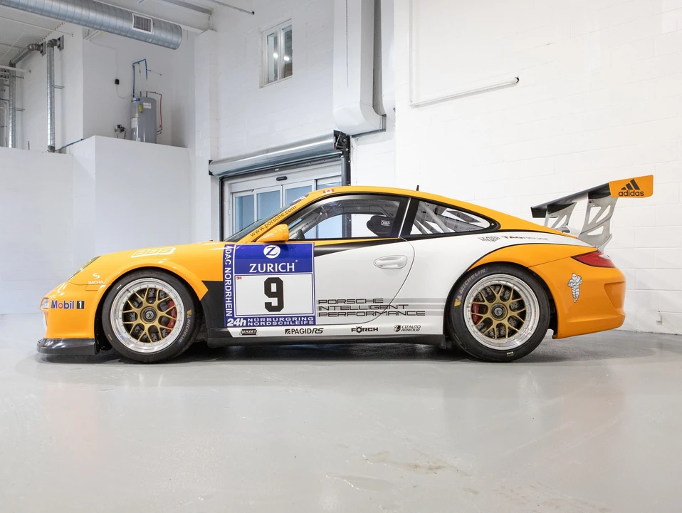 2011 Porsche 997 GT3 - Image 3 of 12