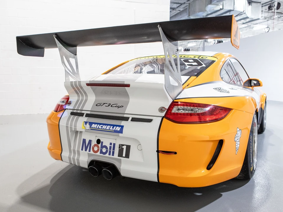 2011 Porsche 997 GT3 - Image 4 of 12