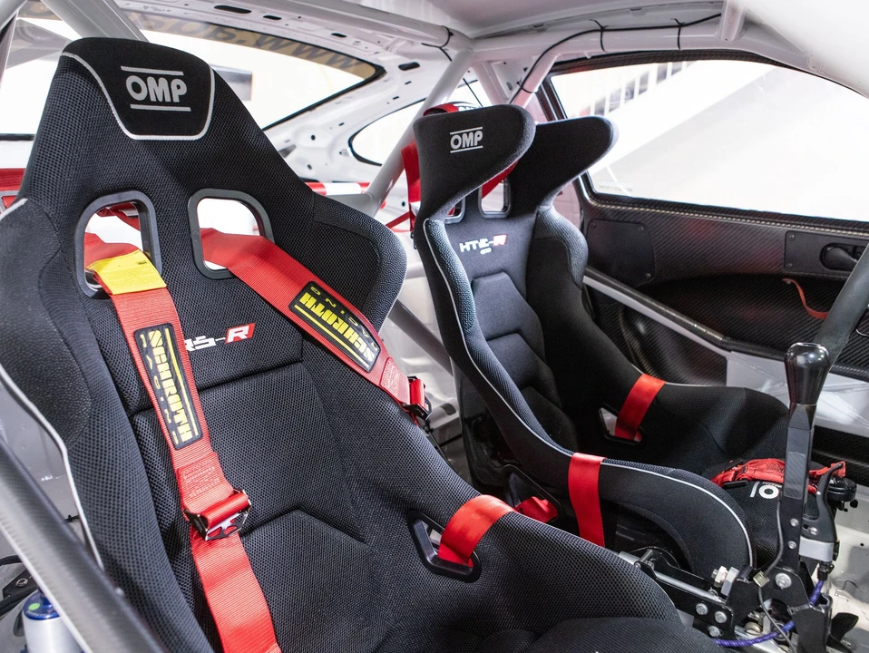 2011 Porsche 997 GT3 - Image 8 of 12