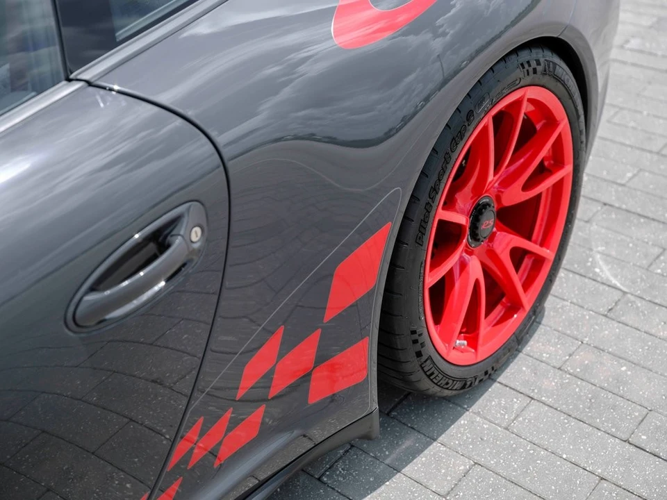 2011 Porsche 997 GT3 RS - Image 16 of 21