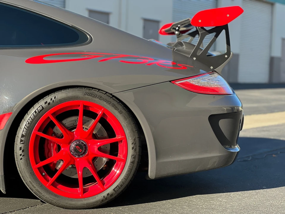 2011 Porsche 997 GT3 RS - Image 23 of 25