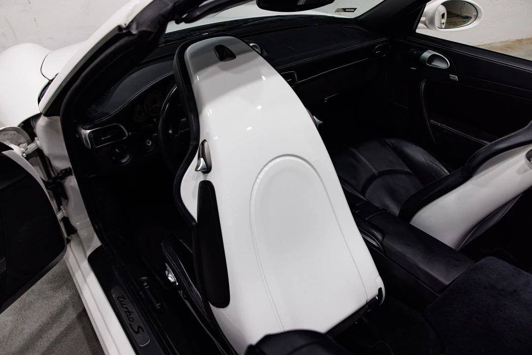 2011 Porsche 997 Turbo S - Image 14 of 31