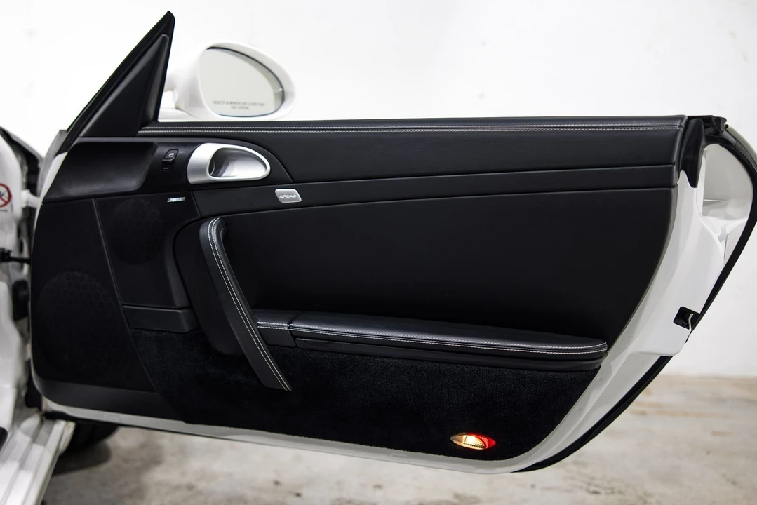 2011 Porsche 997 Turbo S - Image 20 of 31