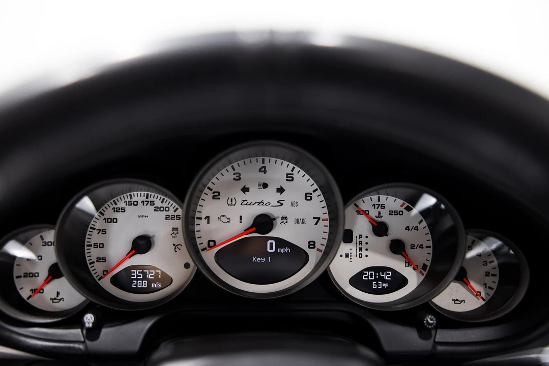 2011 Porsche 997 Turbo S - Image 22 of 31
