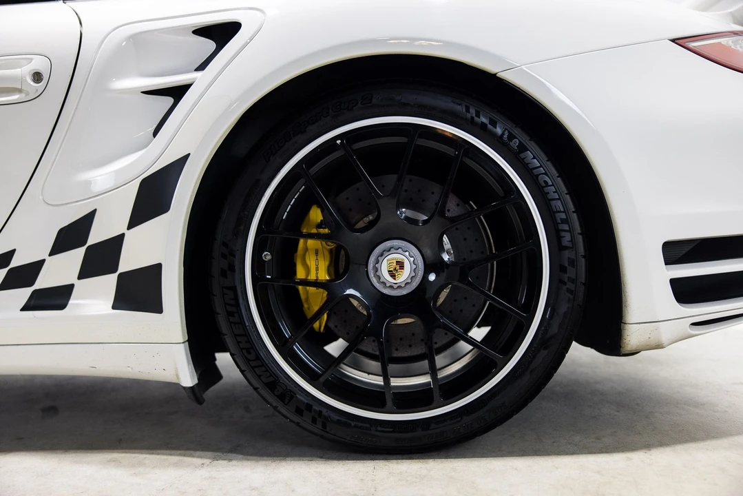 2011 Porsche 997 Turbo S - Image 10 of 31