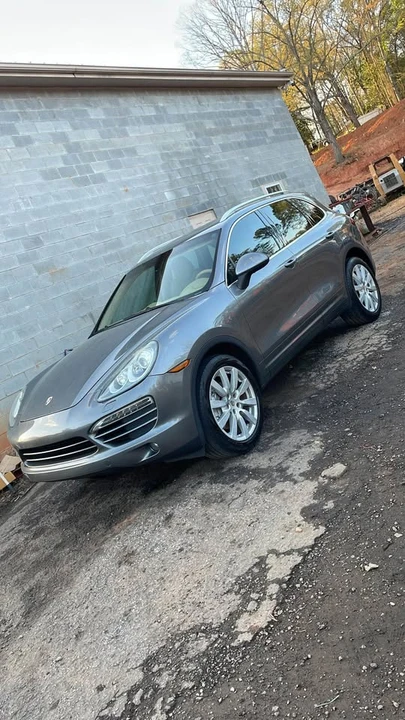 2011 Porsche 958 Cayenne - Image 3 of 6