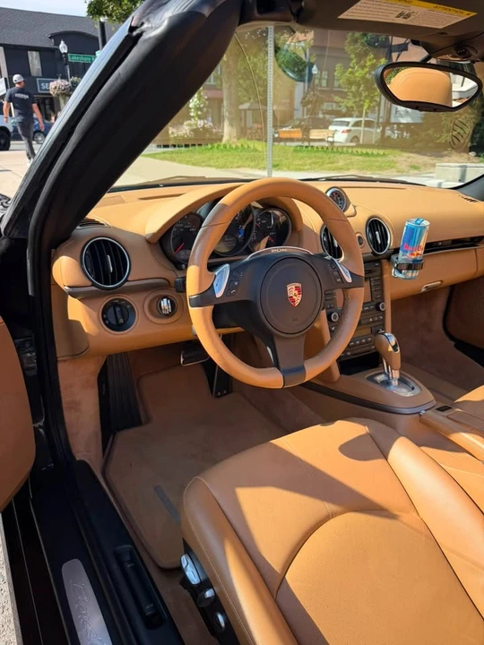 2011 Porsche 987 Boxster - Image 16 of 19