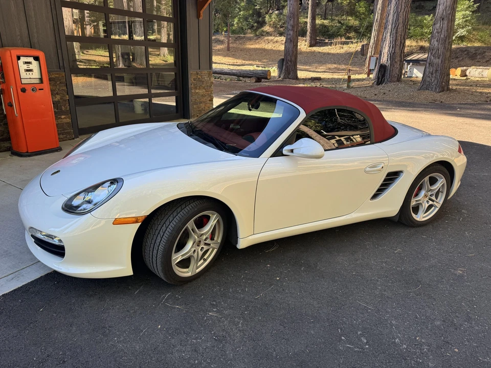 2011 Porsche 987 Boxster S - Image 14 of 31