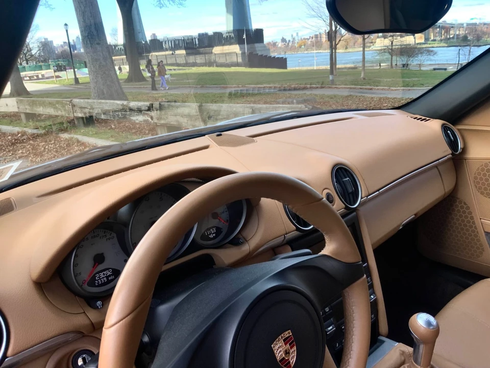 2011 Porsche 987 Boxster S - Image 16 of 21