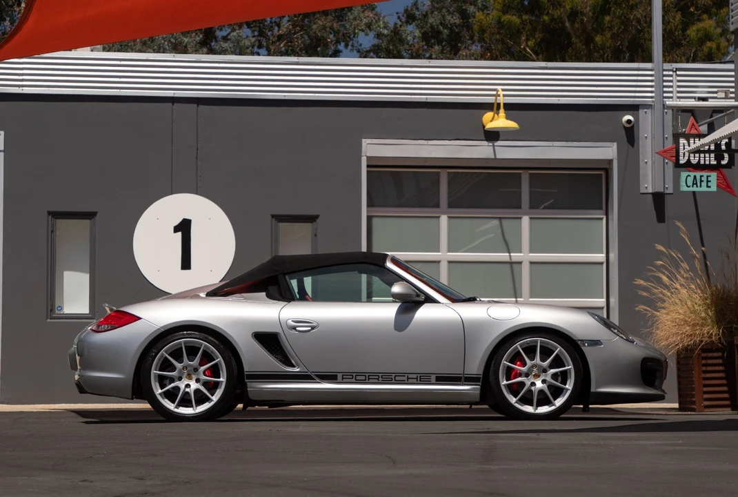 2011 Porsche 987 Boxster Spyder - Image 9 of 31