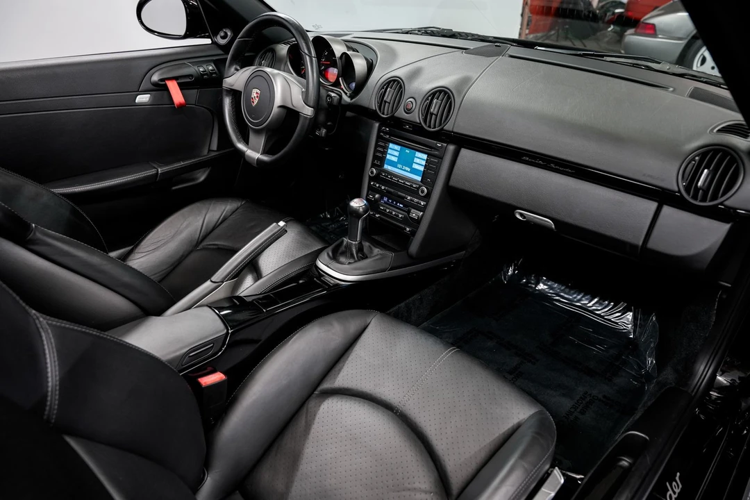 2011 Porsche 987 Boxster Spyder - Image 25 of 31