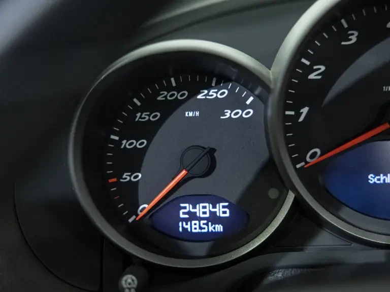 2011 Porsche 987 Boxster Spyder - Image 16 of 31