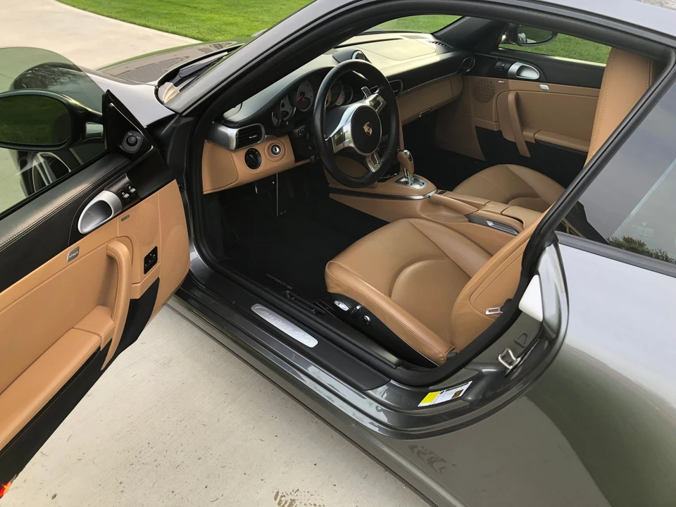 2011 Porsche 997 Carrera 4S - Image 2 of 5