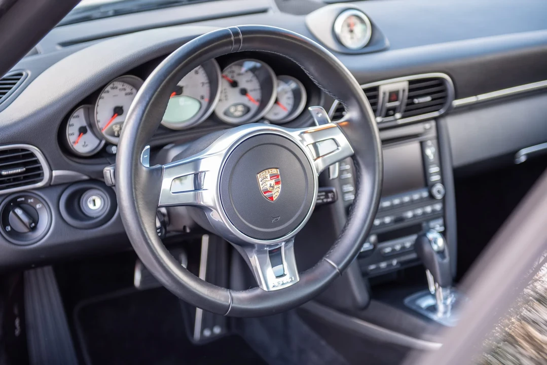 2011 Porsche 997 Carrera S - Image 9 of 10